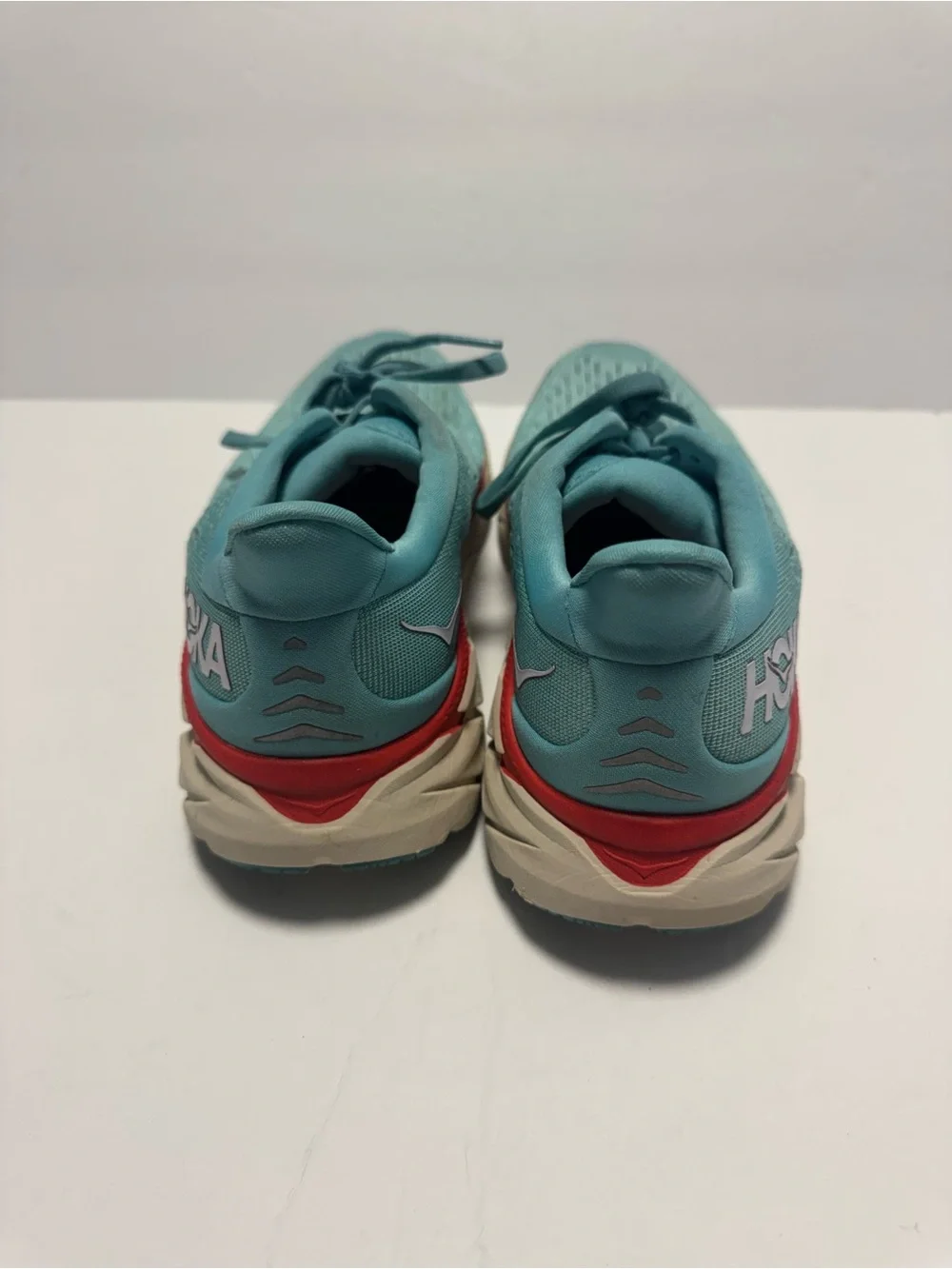 Hoka Women's Clifton 8 size 8 Gym Workout Training